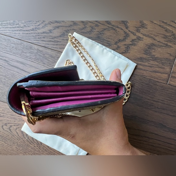 Gucci padlock wallet on a chain - Picture 12 of 12